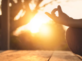 Por que a meditação é considerada um treino mental?